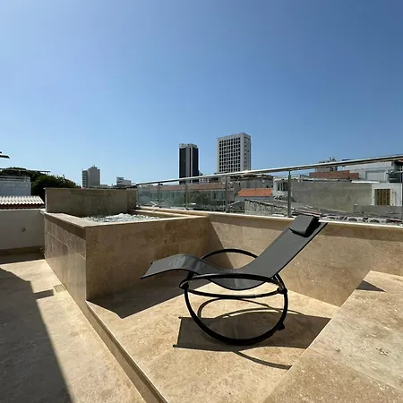 Luxury House In The Heart Of W/ Jacuzzi Сasa de vacaciones Cartagena